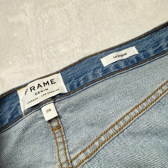 Frame Size 26 Denim Blue Jean Shorts with Frayed Hem - Picture 4 of 4